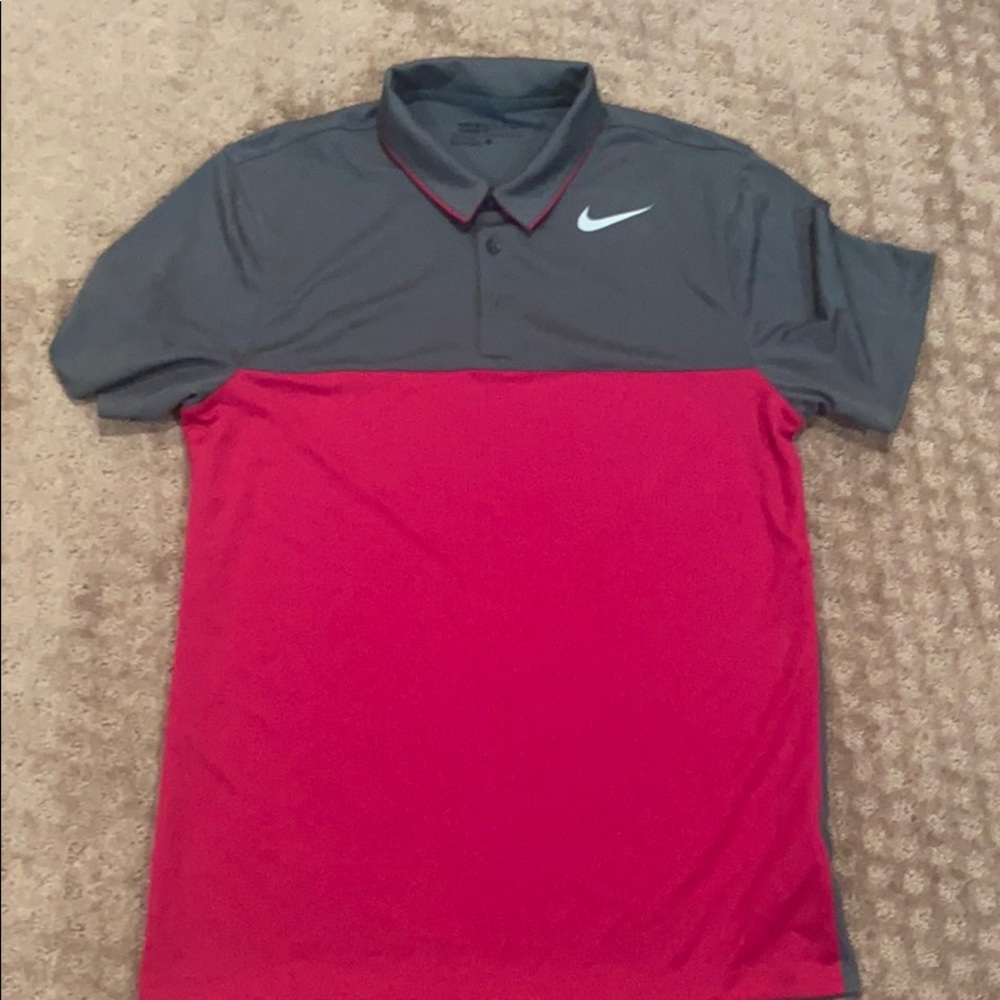 Nike Golf Polo size S